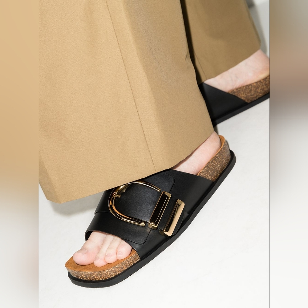 Like New Khaite Thompson sandals slides